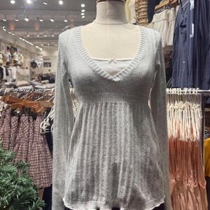 NWT Brandy Melville grey babydoll sweater O/S